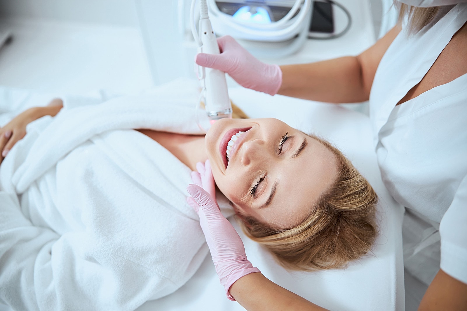 'Tis the Season for lasers and peels